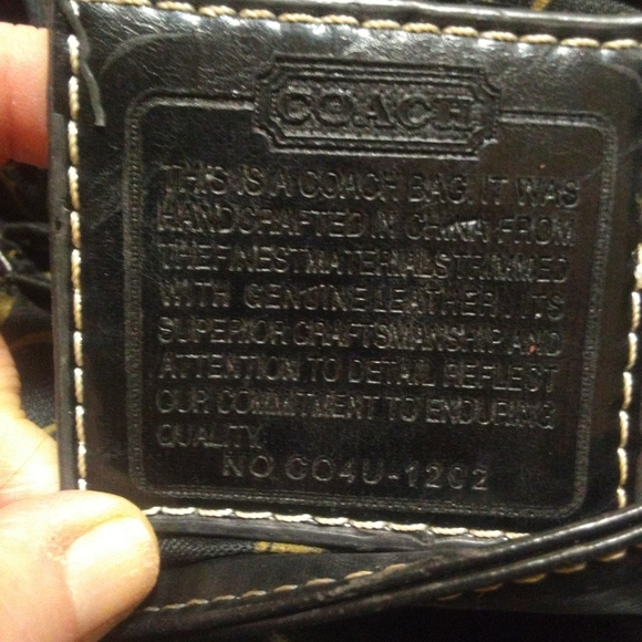 REHAB COACH LARGE SHOULDER BAG HOBO BLACK AND BRASS HARDWARE - Picture 3 of 16